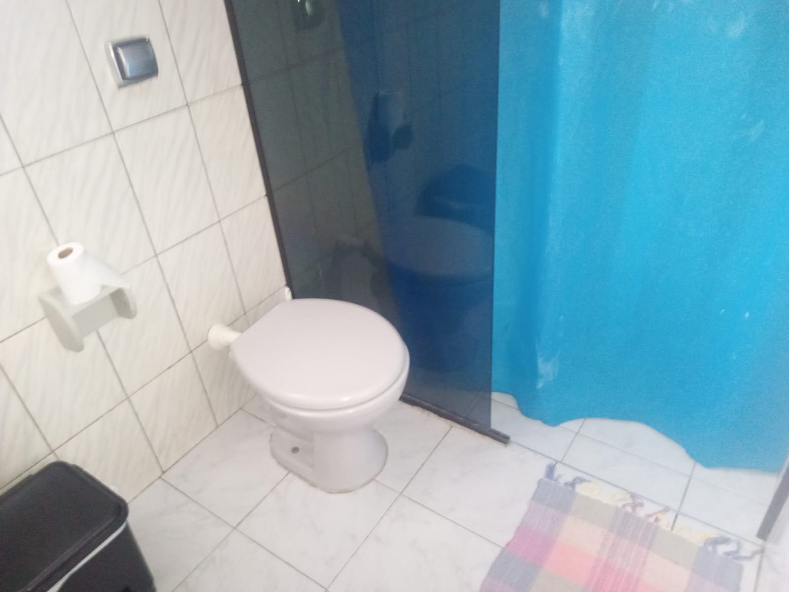 Banheiro com chuveiro